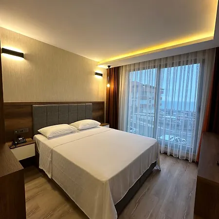 Hotel Erom 3*