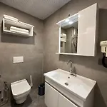 Hotel Erom